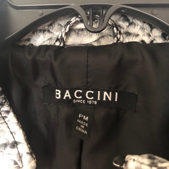 Baccini snake print faux leather jacket NWOT - Picture 4 of 9